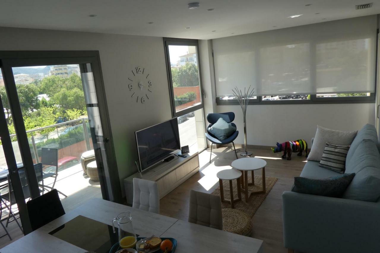 Appartement Plage Salata Rosas Eksteriør billede