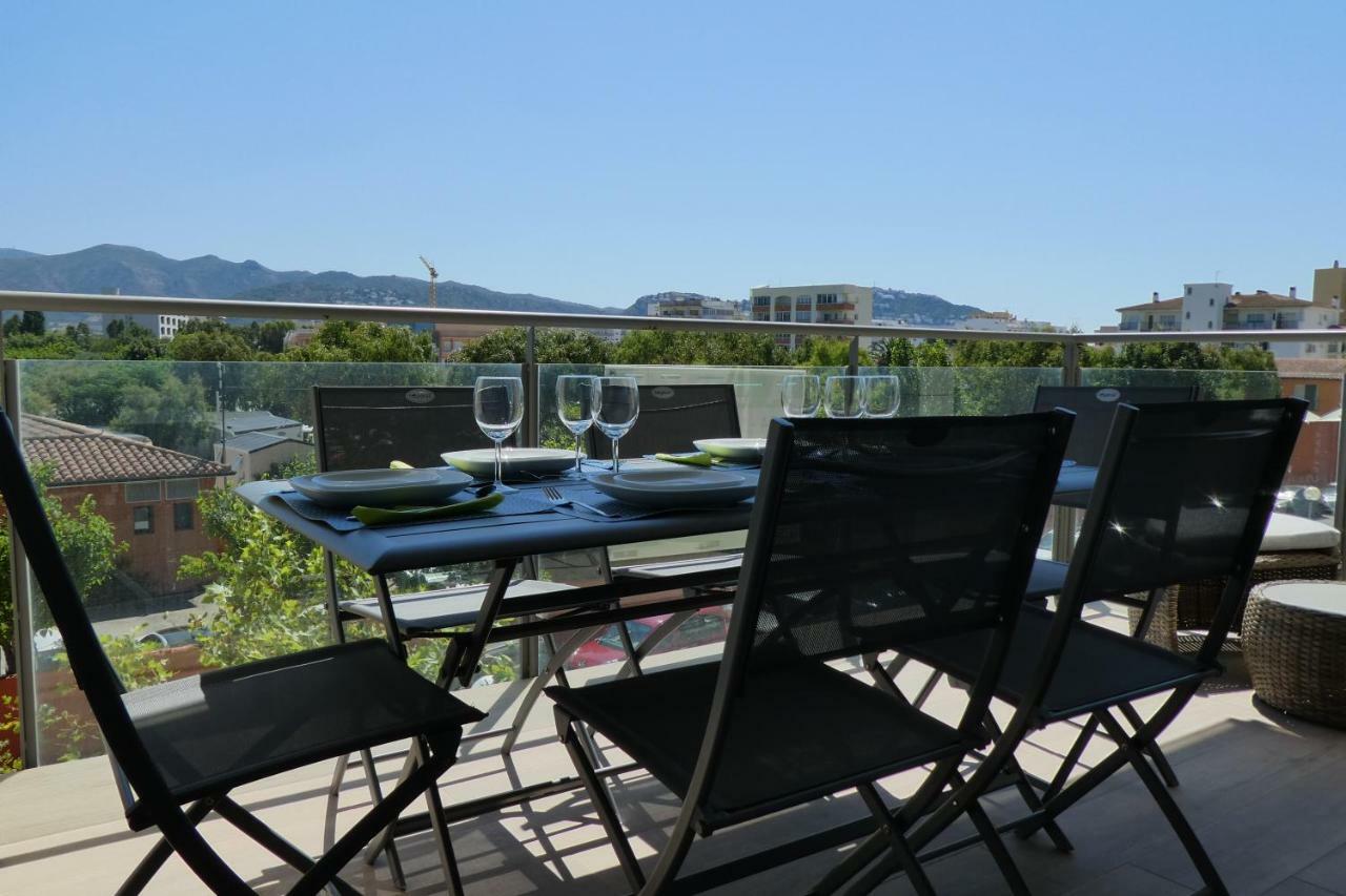 Appartement Plage Salata Rosas Eksteriør billede
